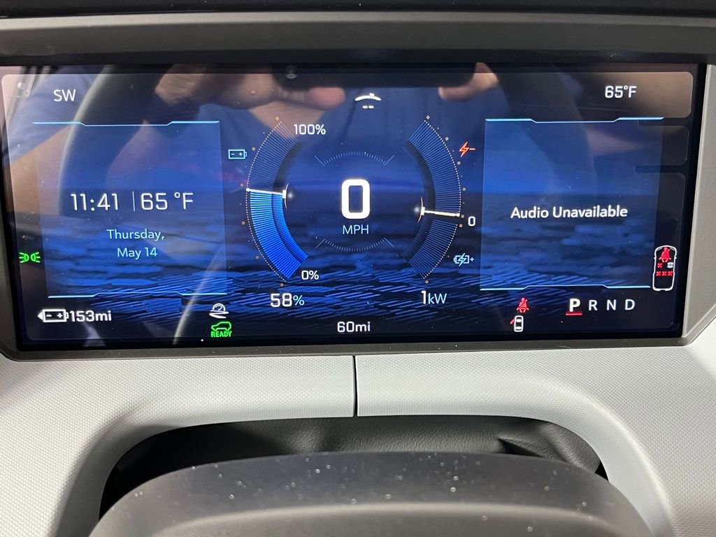2027 Chevrolet Bolt RS - Photo 28