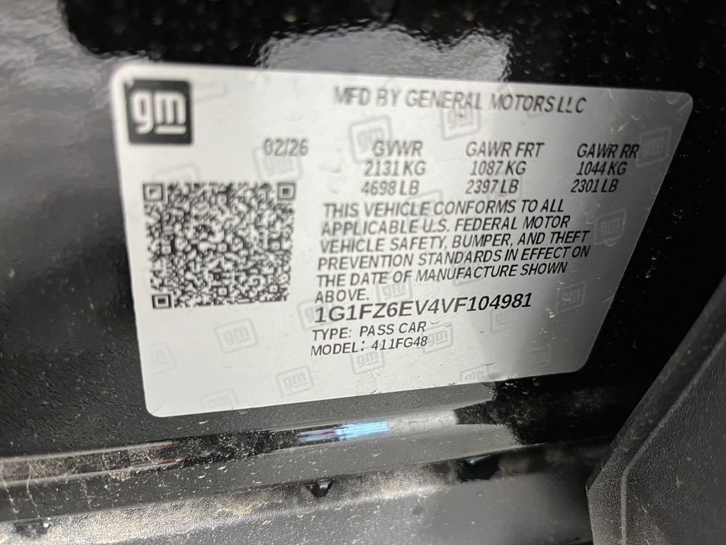 2027 Chevrolet Bolt RS - Photo 19