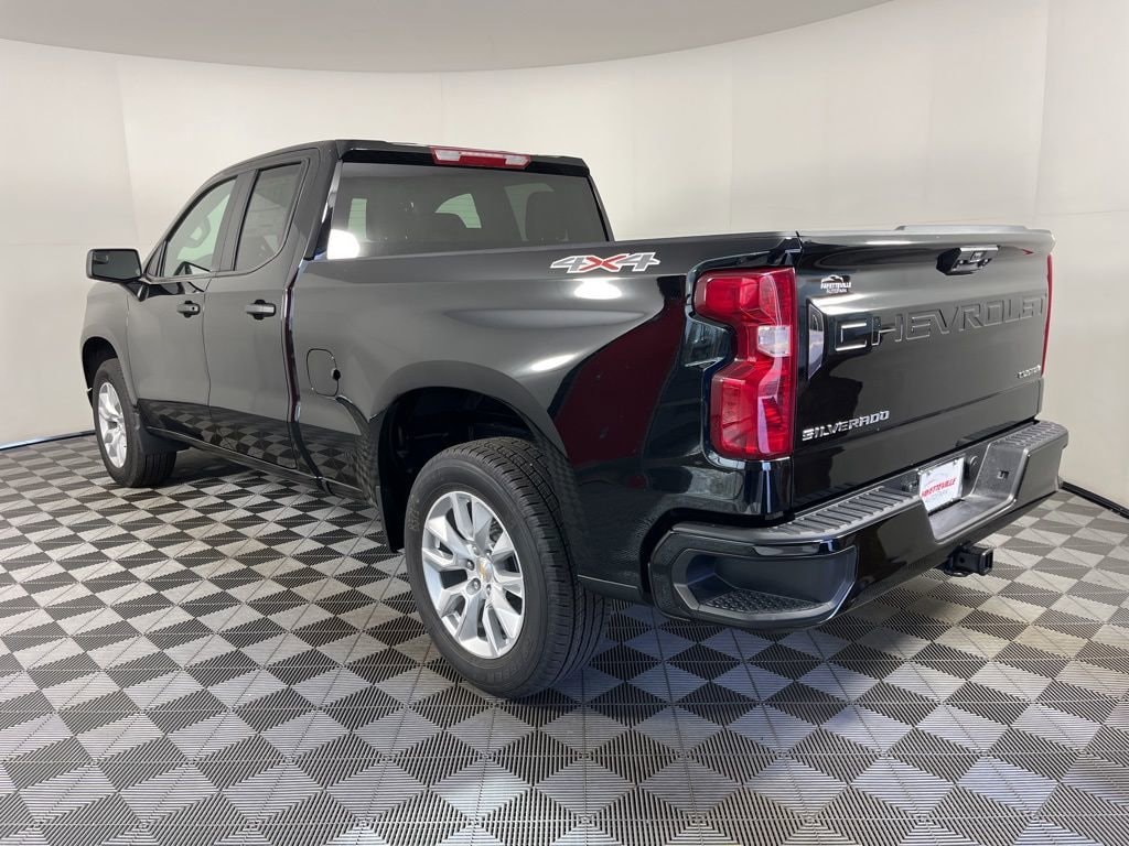 New 2026 Chevrolet Silverado 1500 Custom Truck