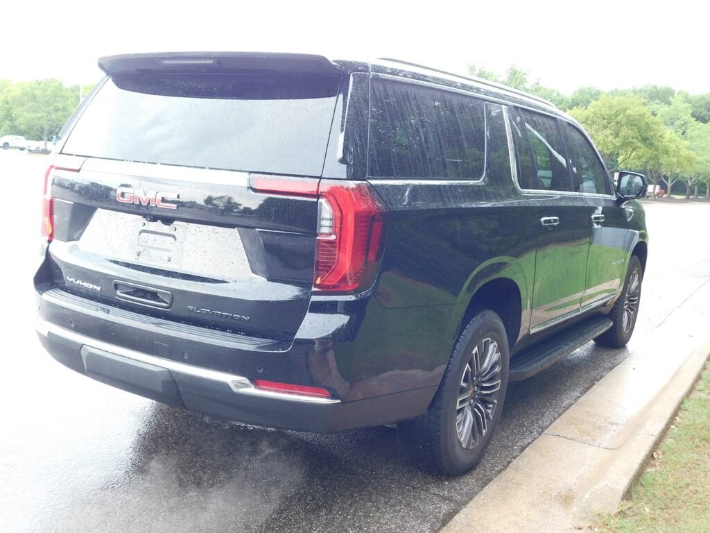 Used 2025 GMC Yukon XL Elevation SUV