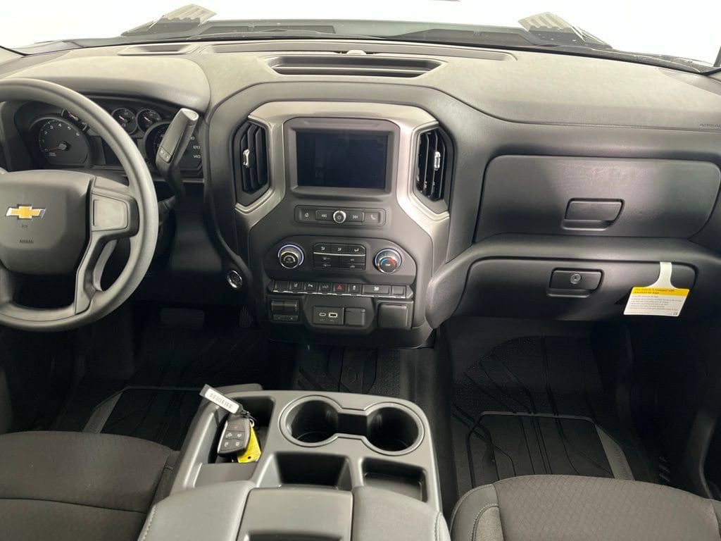 2026 Chevrolet Silverado 2500 HD Custom - Photo 16