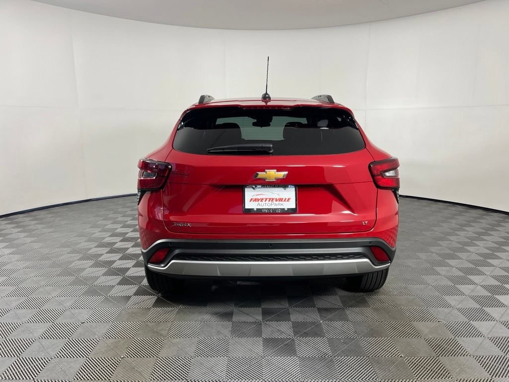 Used 2026 Chevrolet Trax LT SUV