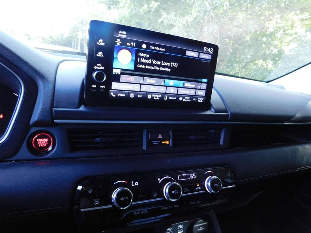 2025 Honda Pilot EX-L - Photo 9