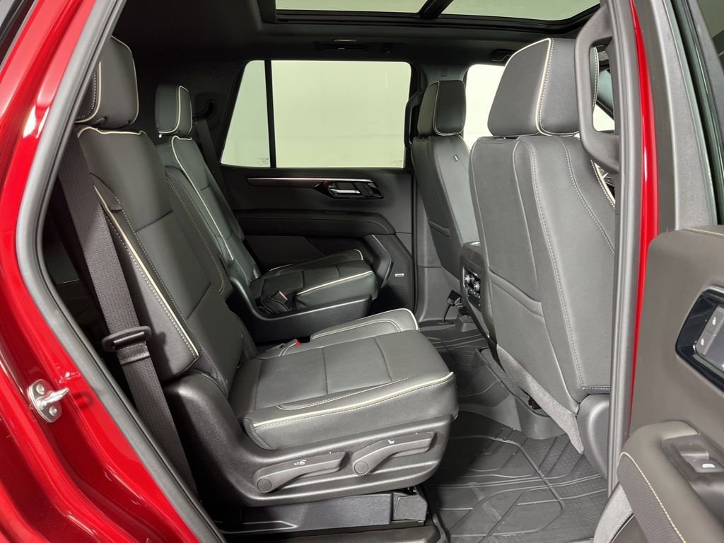 2026 Chevrolet Tahoe Premier - Photo 13