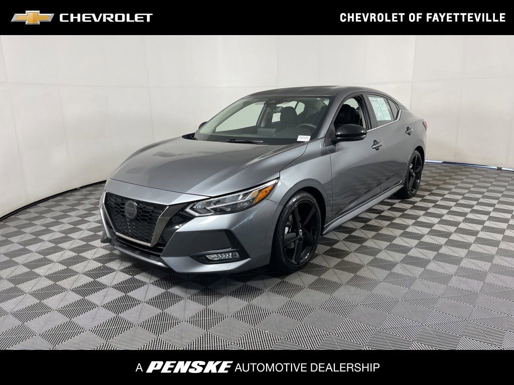 2022 Nissan Sentra SR's photo