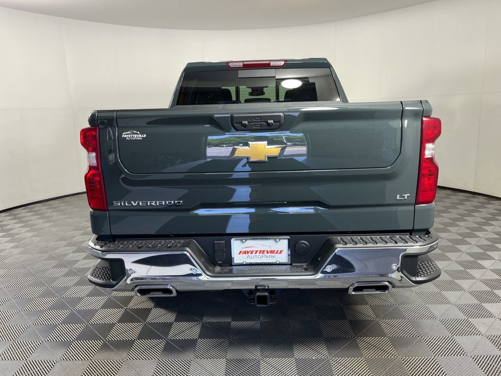 2026 Chevrolet Silverado 1500 LT photo 4