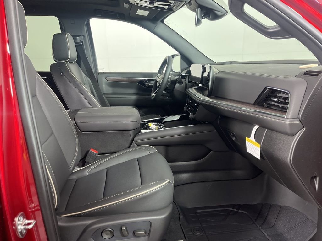 2026 Chevrolet Tahoe Premier - Photo 6