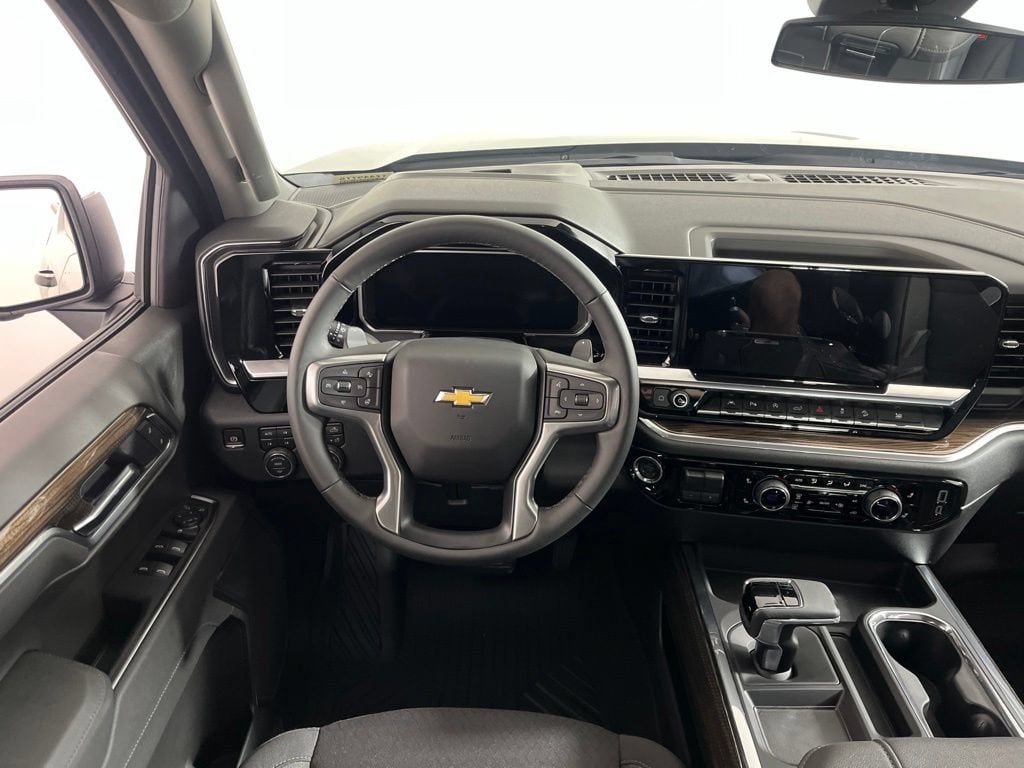 New 2026 Chevrolet Silverado 1500 LT Truck
