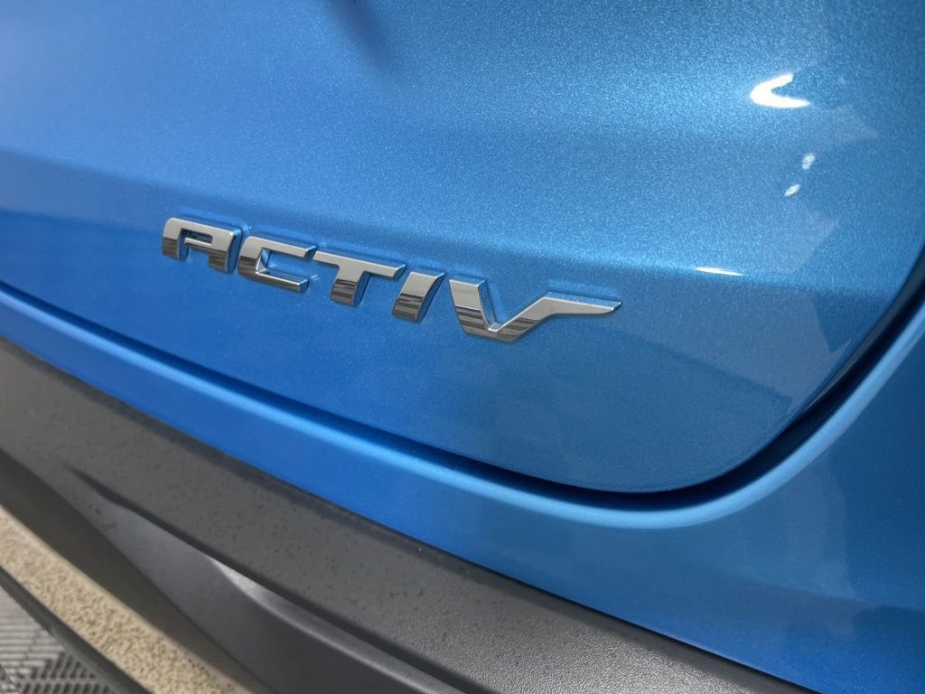 Used 2025 Chevrolet Trax Activ SUV