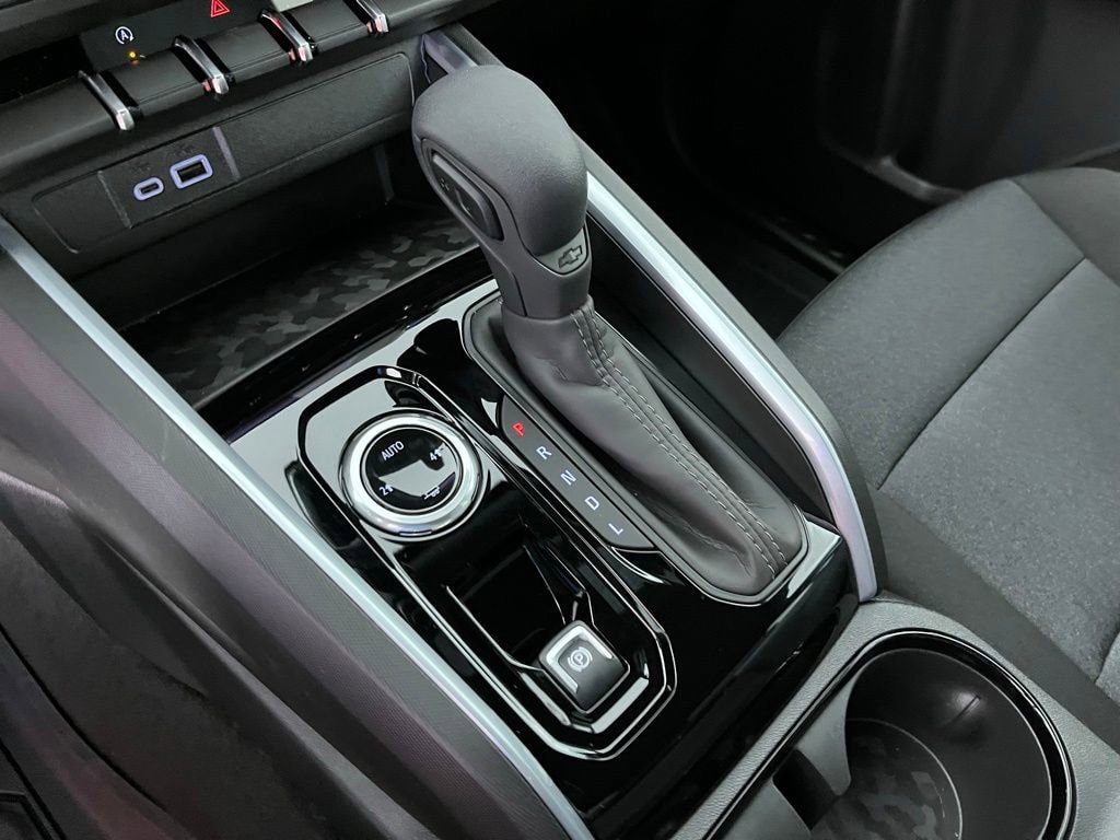 2026 Chevrolet Colorado Work Truck - Photo 31