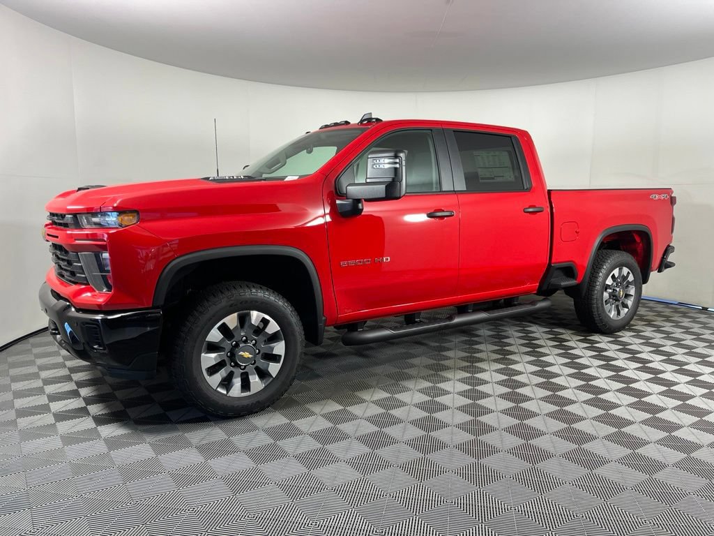 2026 Chevrolet Silverado 2500 HD Custom - Photo 2