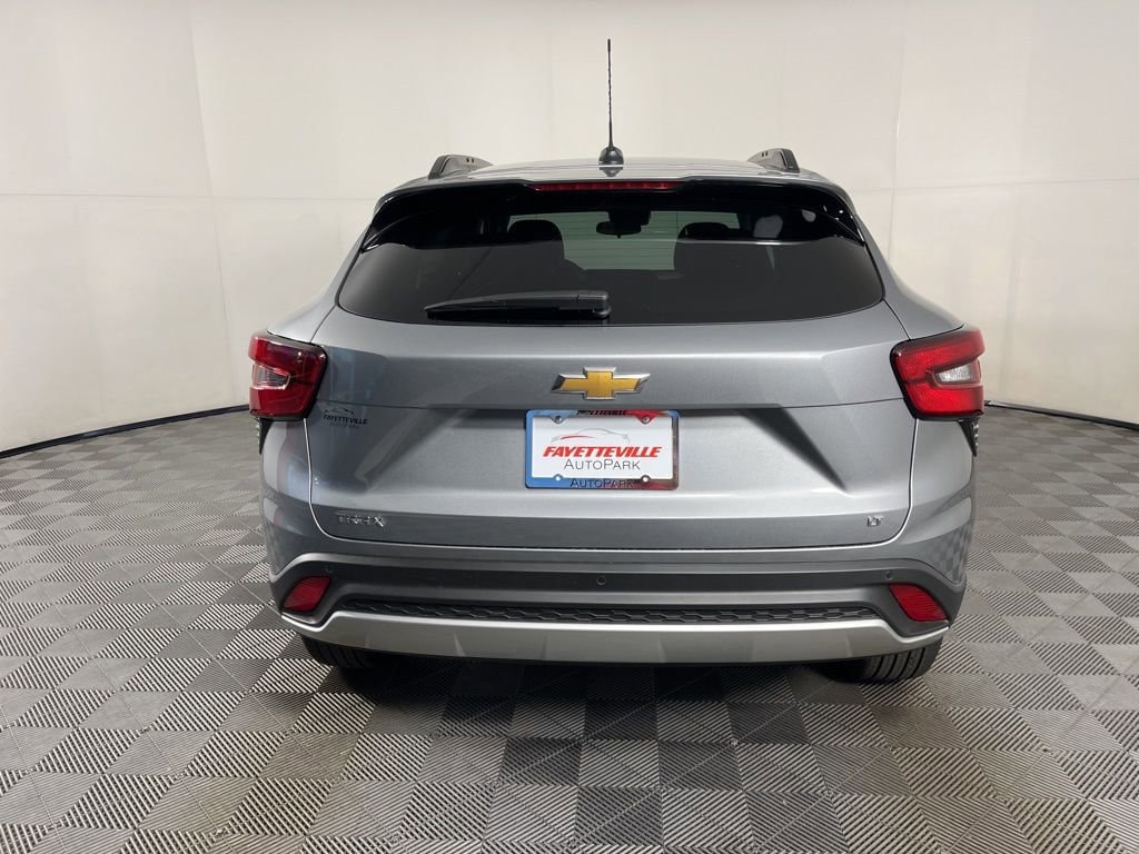 New 2026 Chevrolet Trax LT SUV