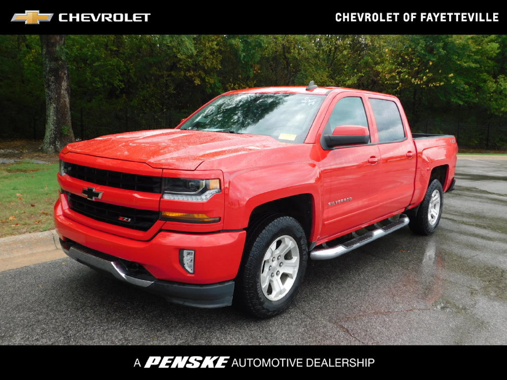 Used 2018 Chevrolet Silverado 1500 LT Truck Crew Cab