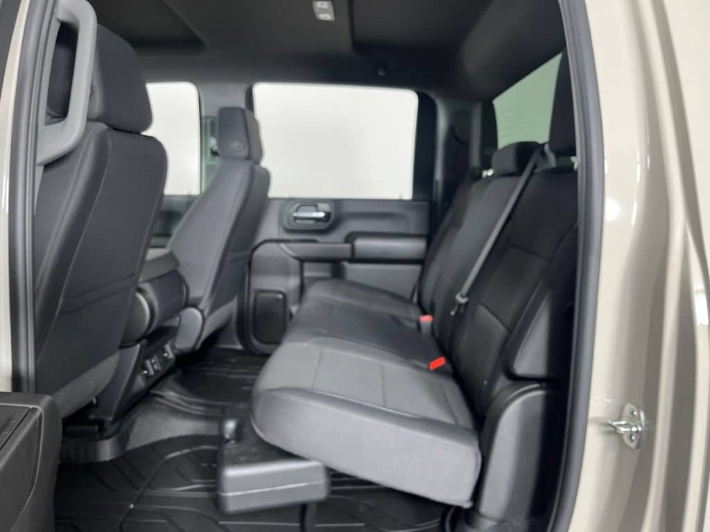 2026 Chevrolet Silverado 2500 HD Custom - Photo 19