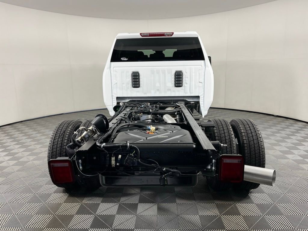 2026 Chevrolet Silverado 3500HD Work Truck photo 4