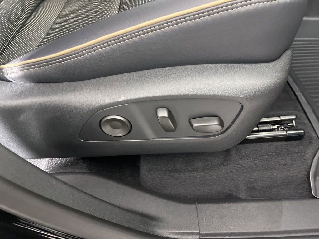 2026 Chevrolet Traverse High Country - Photo 9
