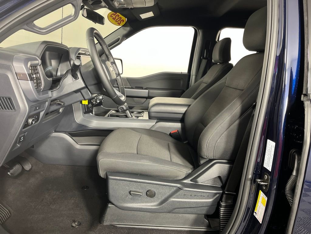 2025 Ford F-150 XLT - Photo 20