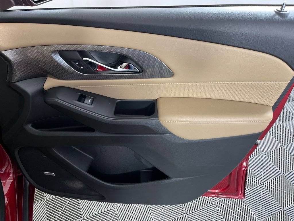 2022 Chevrolet Traverse Premier - Photo 28