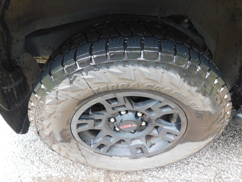 2022 Toyota 4Runner SR5 Premium - Photo 8