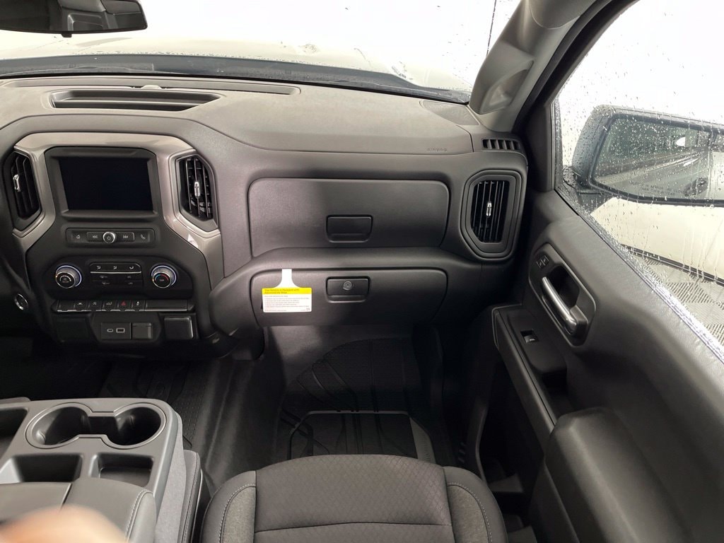2026 Chevrolet Silverado 1500 Custom - Photo 18