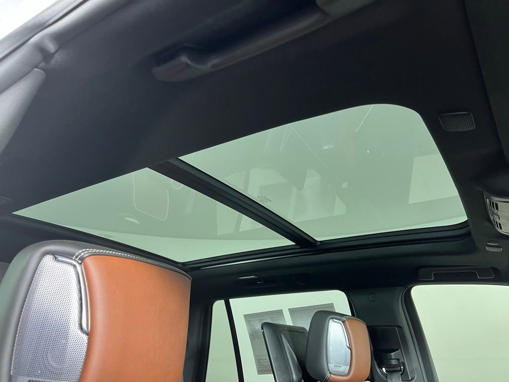 2024 GMC Yukon Denali Ultimate - Photo 6