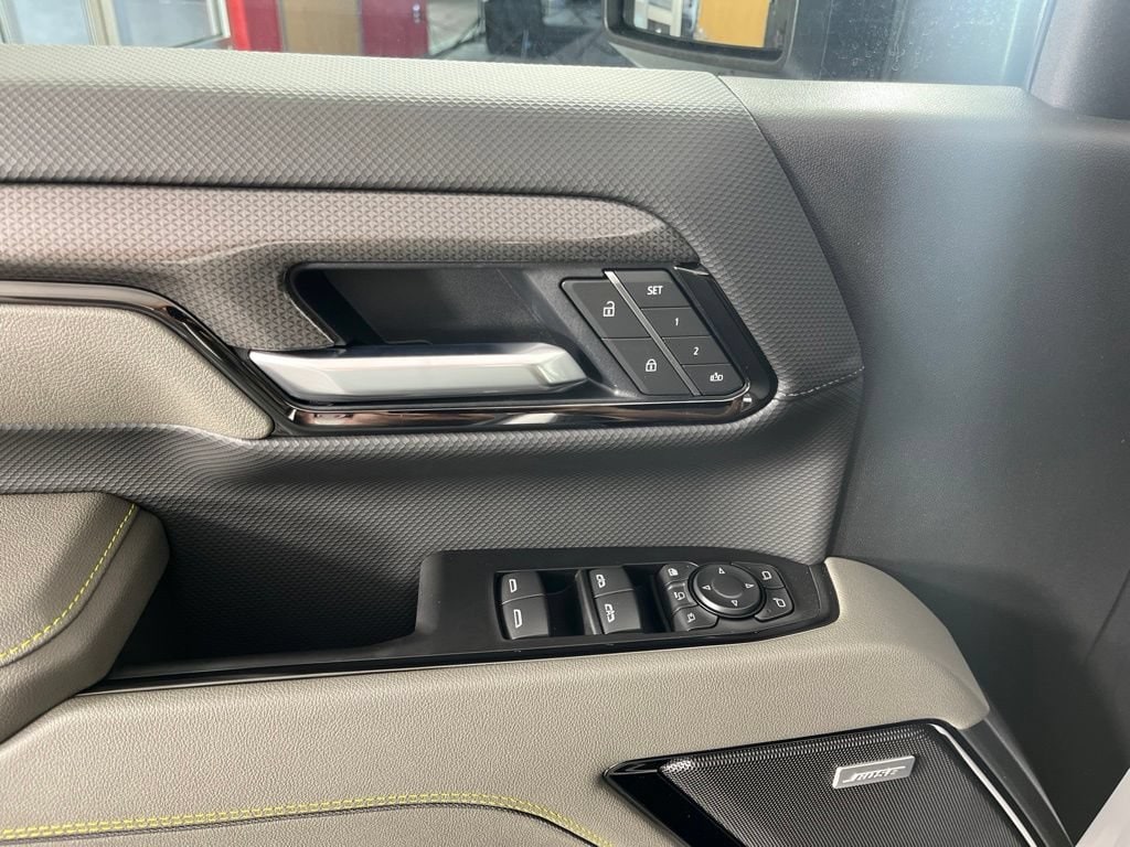 2026 Chevrolet Silverado 2500 HD ZR2 - Photo 26
