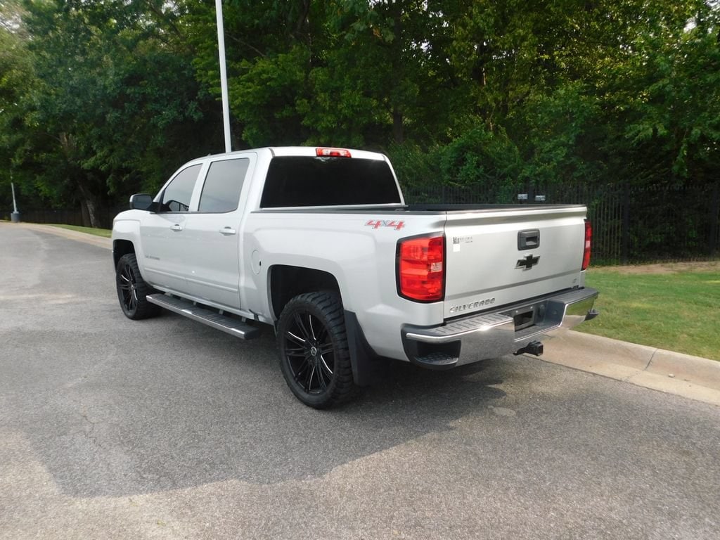Used 2017 Chevrolet Silverado 1500 LT Truck Crew Cab