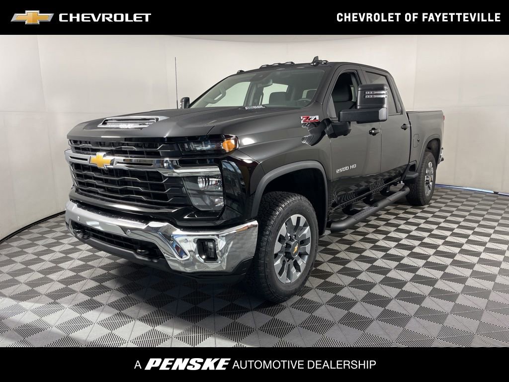 2026 Chevrolet Silverado HD LT's photo