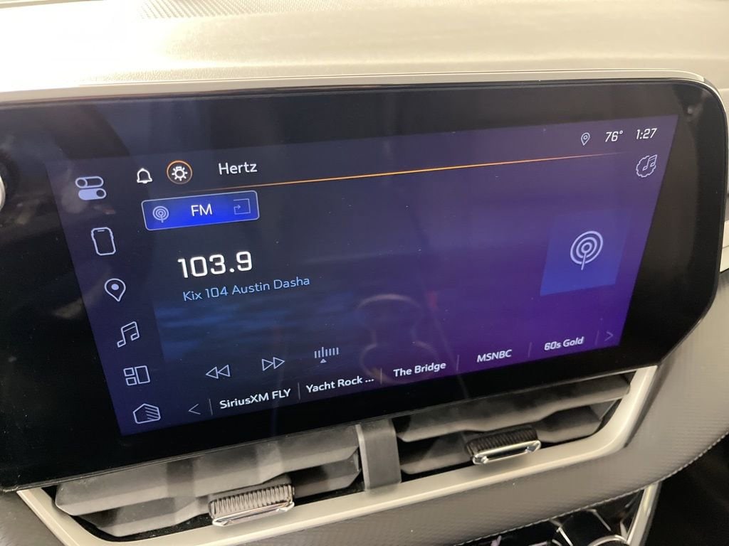 2025 Chevrolet Equinox LT - Photo 28