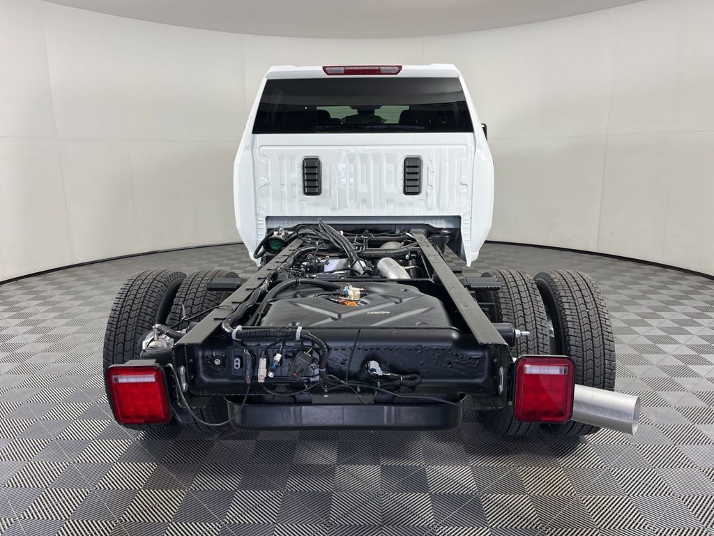 2026 Chevrolet Silverado 3500HD Work Truck photo 4