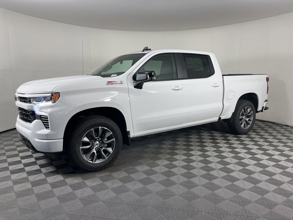 2026 Chevrolet Silverado 1500 RST photo 2