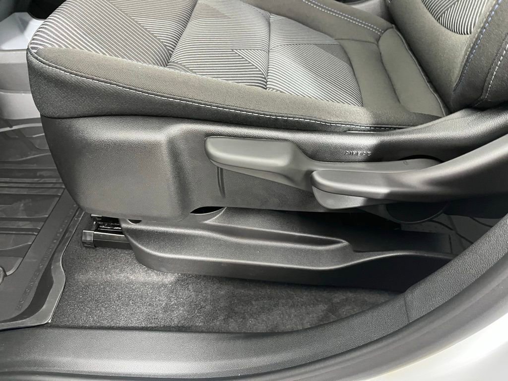 2027 Chevrolet Bolt LT - Photo 23