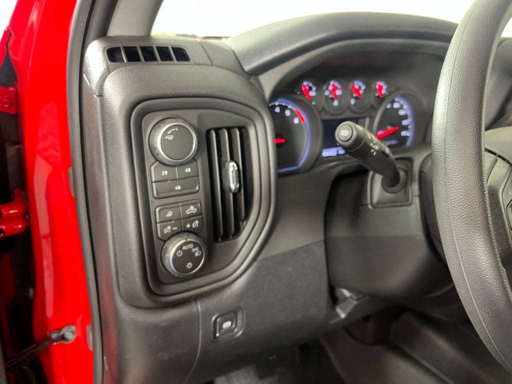2026 Chevrolet Silverado 2500 HD Custom - Photo 24