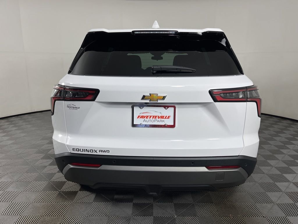 New 2026 Chevrolet Equinox LT SUV