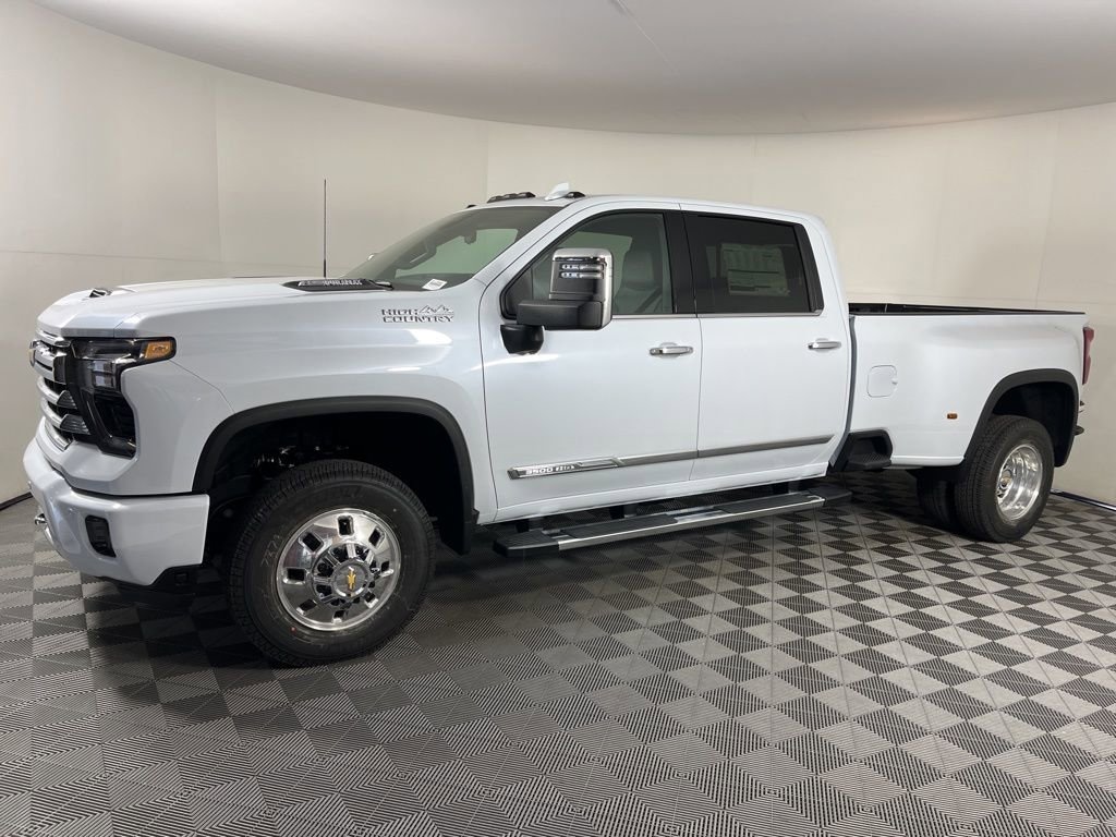 New 2026 Chevrolet Silverado 3500 HD High Country Truck