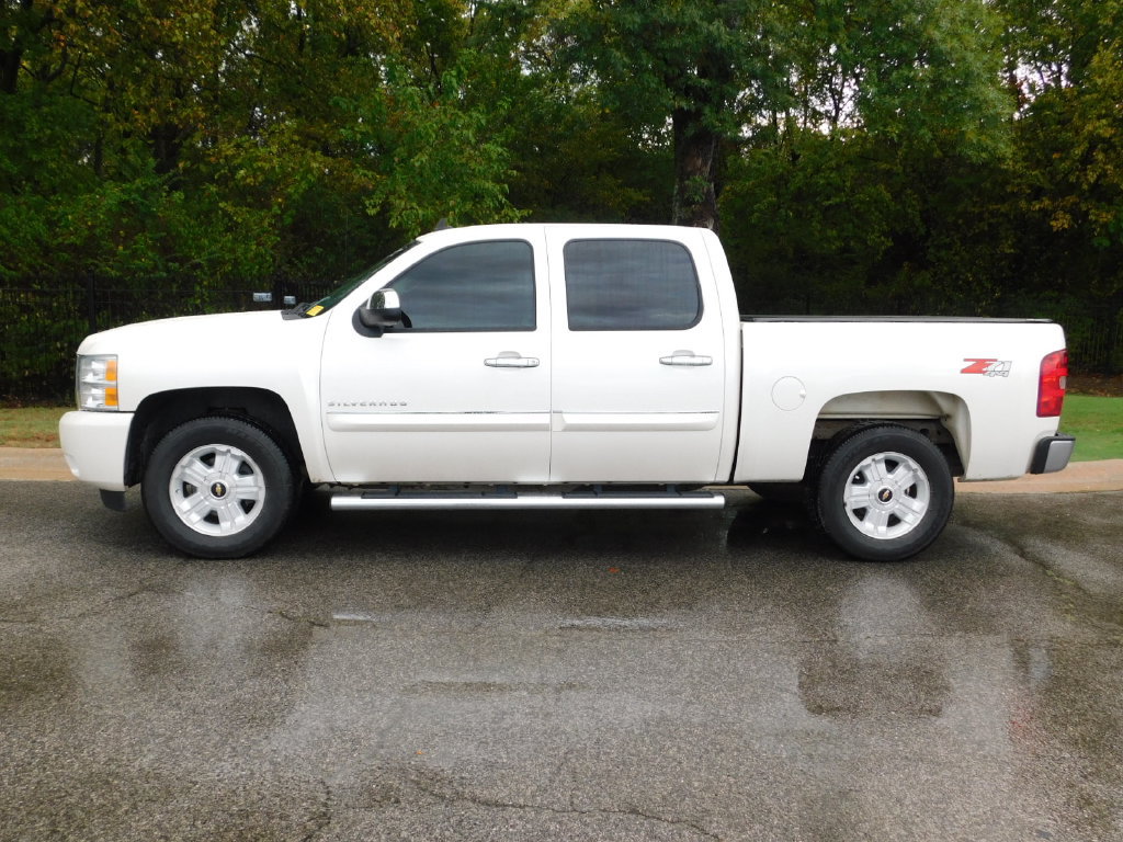 Used 2011 Chevrolet Silverado 1500 LT Truck Crew Cab