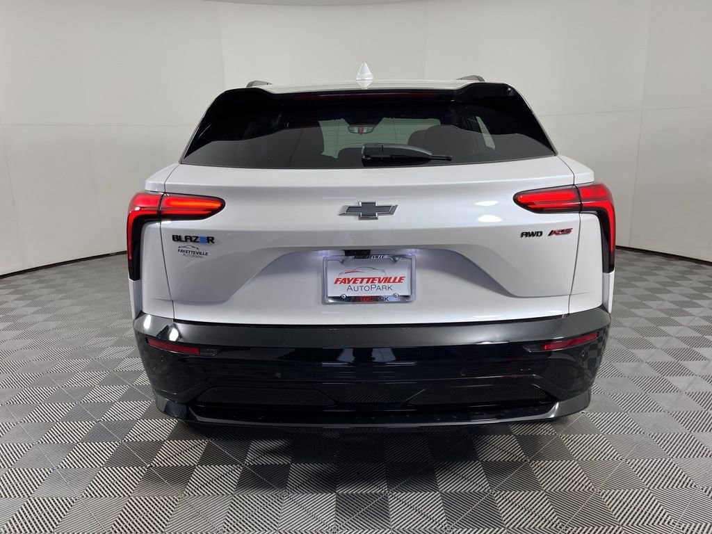 2025 Chevrolet Blazer EV RS - Photo 14