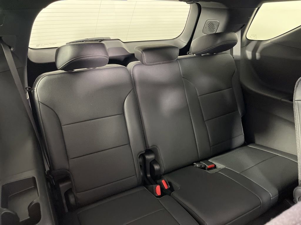 2026 Chevrolet Traverse High Country - Photo 14