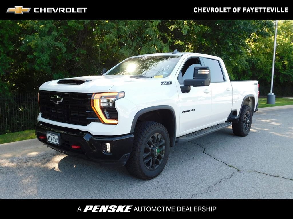 Used 2025 Chevrolet Silverado 2500 HD LT Truck Crew Cab