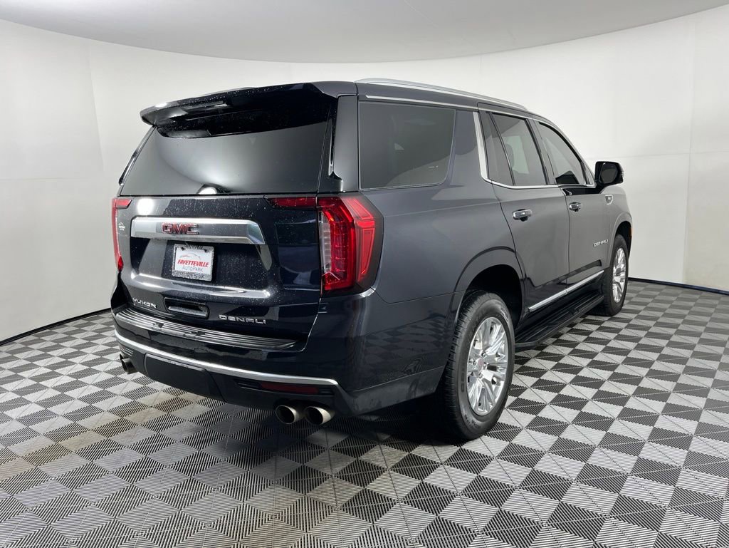 2024 GMC Yukon Denali - Photo 19