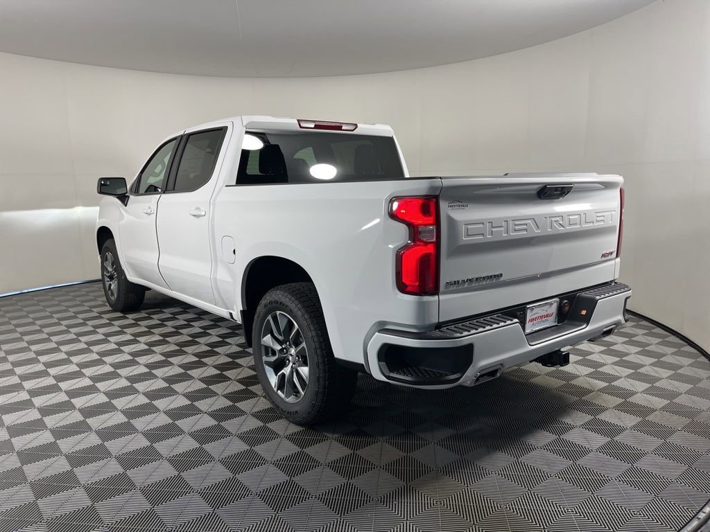 2026 Chevrolet Silverado 1500 RST photo 3