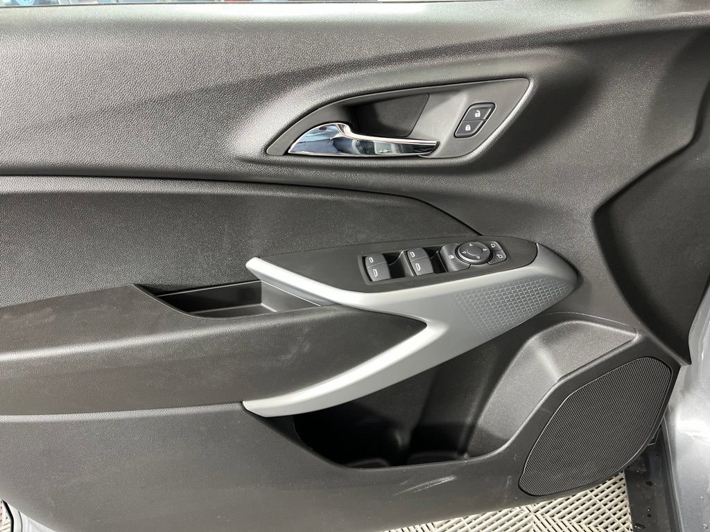 2026 Chevrolet Trax LS - Photo 26