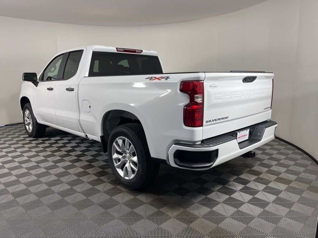 New 2026 Chevrolet Silverado 1500 Custom Truck
