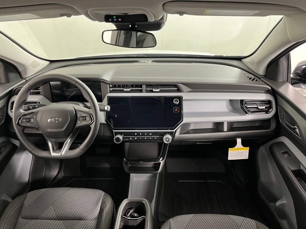 2027 Chevrolet Bolt LT - Photo 15
