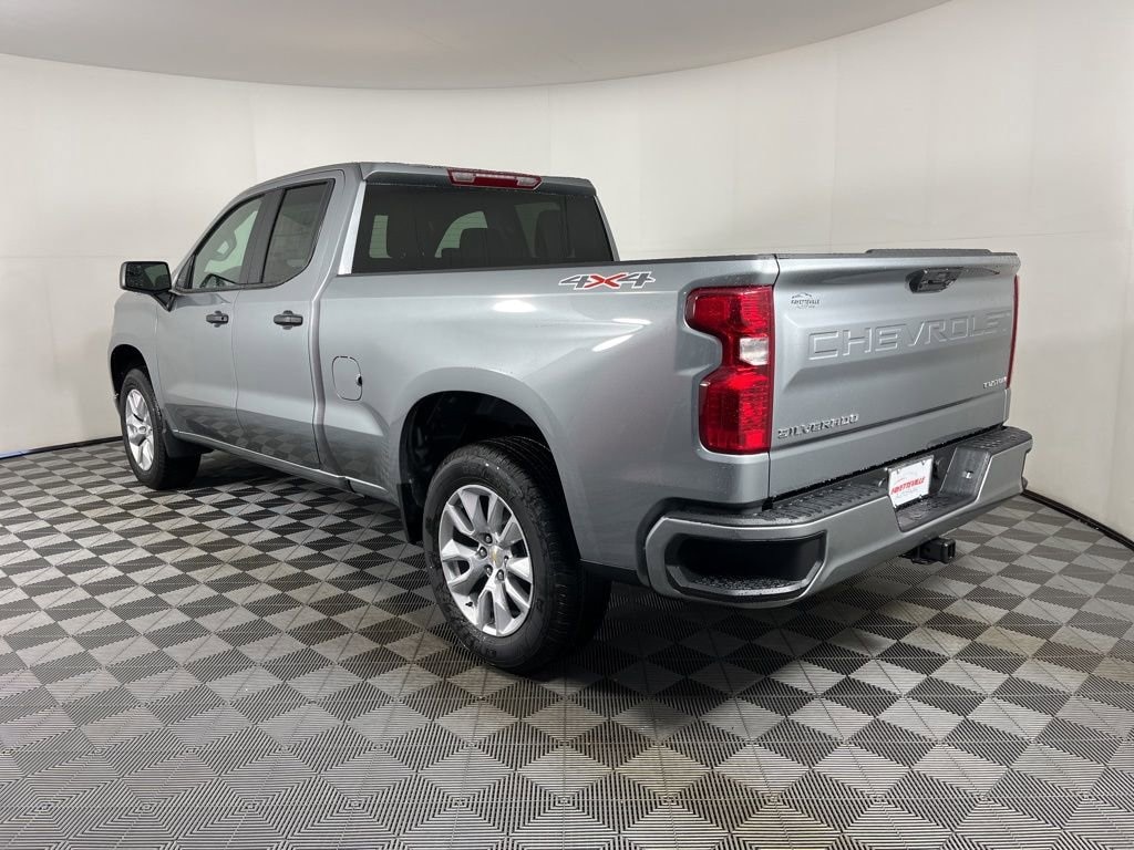 New 2026 Chevrolet Silverado 1500 Custom Truck