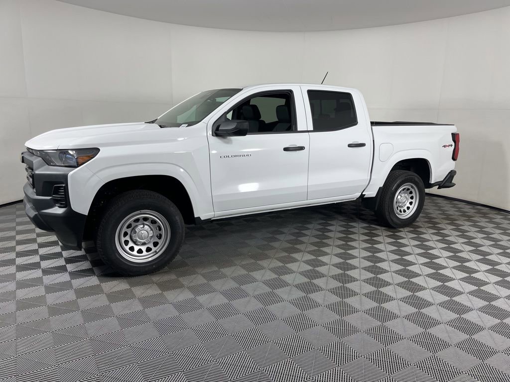 2026 Chevrolet Colorado Work Truck photo 2