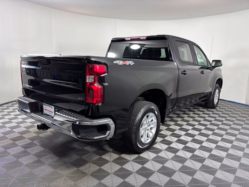 2024 Chevrolet Silverado 1500 LT - Photo 10