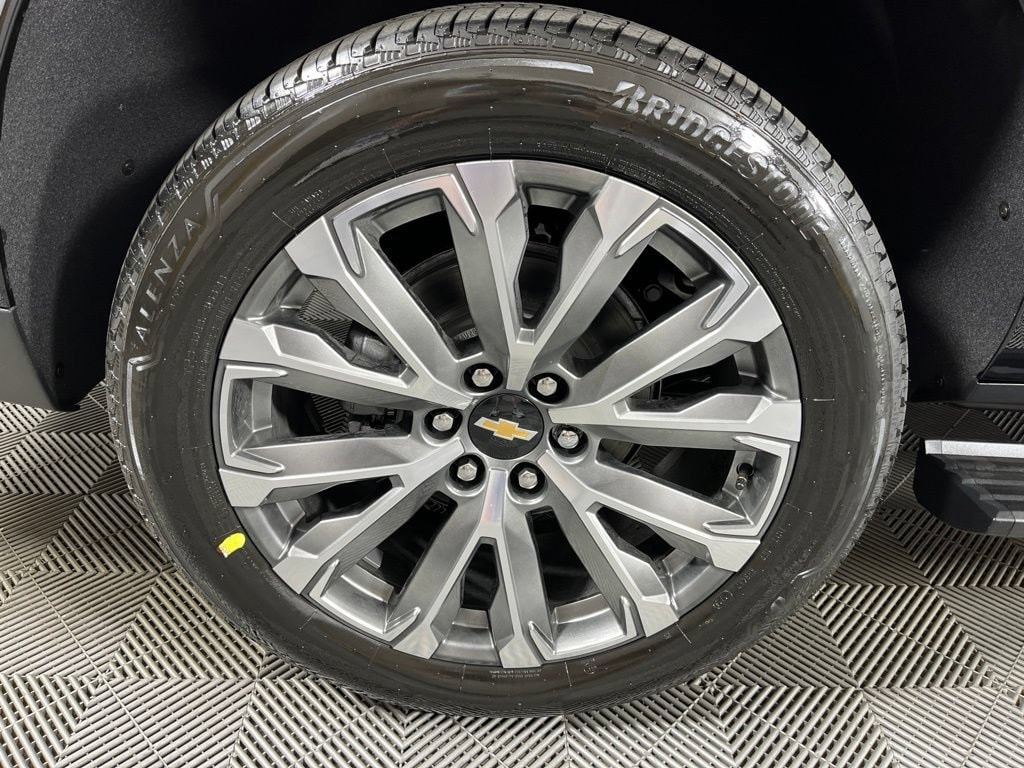 New 2026 Chevrolet Suburban High Country SUV