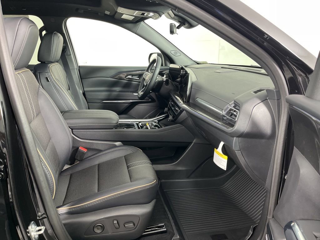 2026 Chevrolet Traverse High Country - Photo 8
