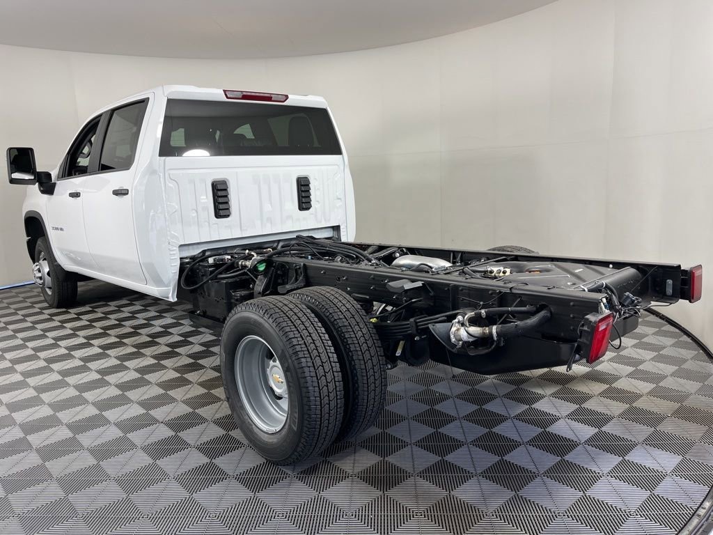 New 2026 Chevrolet Silverado 3500 HD Chassis Cab Work Truck Truck